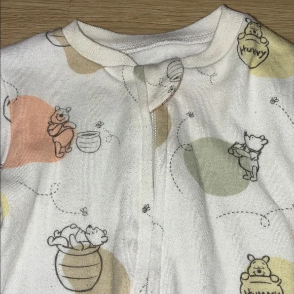 Disney Baby 0/3M Winnie the Pooh HUNNY Footie one Piece - Picture 3 of 6